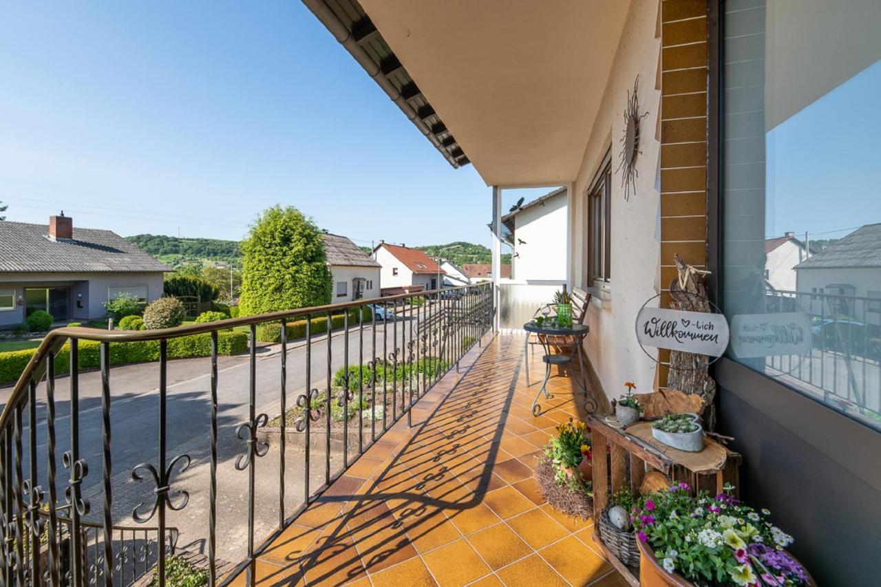 Ferienwohnung Am Steinchen Mettlach Bagian luar foto